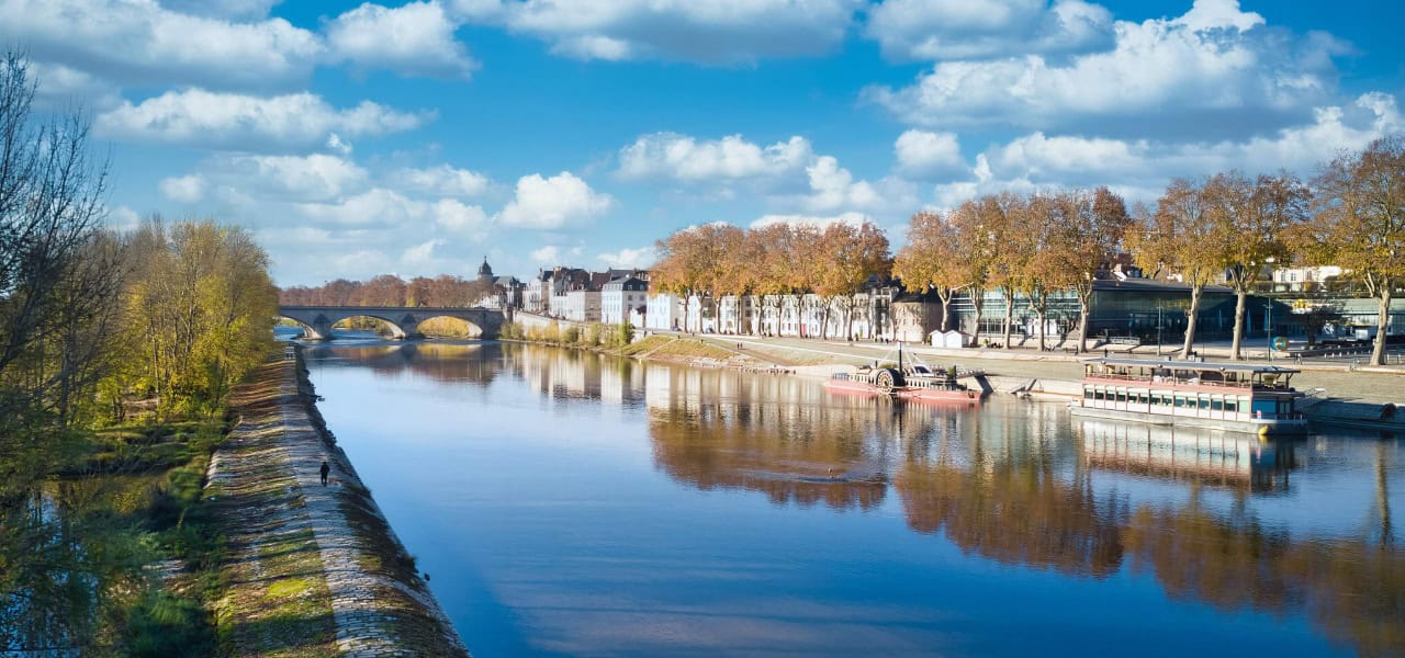 Hôtel d'Orléans Booking CTA