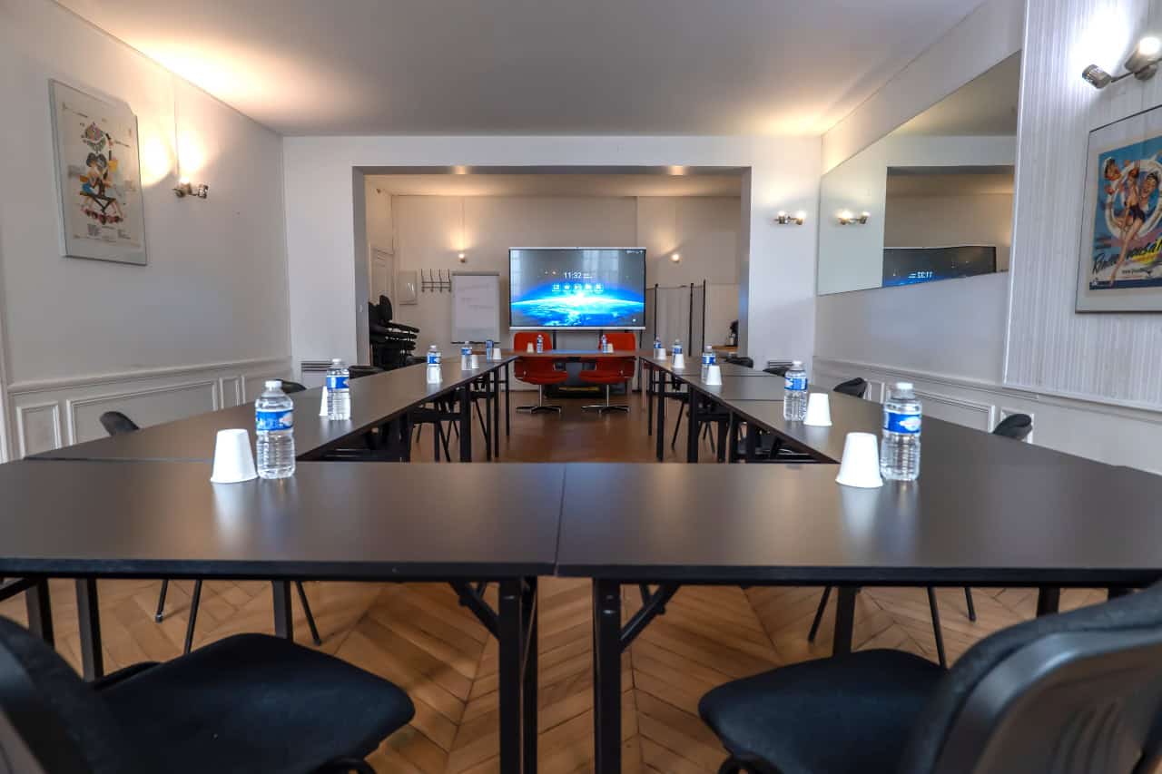 Hôtel d'Orléans Seminar Room