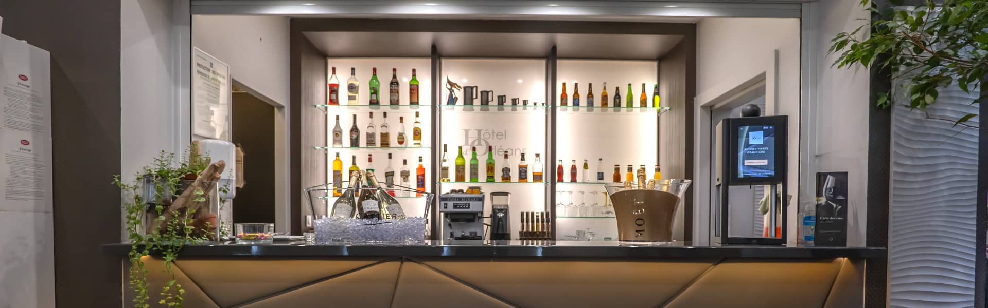 The Lounge Bar